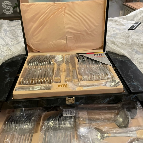 Brand new cutlery set - Picture 8 of 10